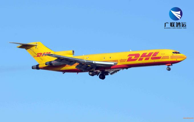 Aereo da trasporto della Cina che trasmette lo spedizioniere China dell'aria a Toronto